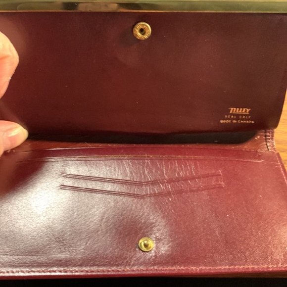 Vintage Burgundy Leather Tilly's Kiss Lock Wallet - Picture 6 of 8